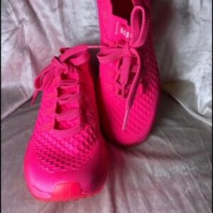 NoBull Knit Runner Shoes Neon Pink W8, M6.5